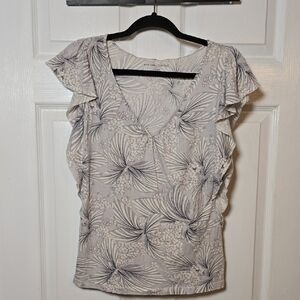 New York & Company Small S Gray Floral Blouse
